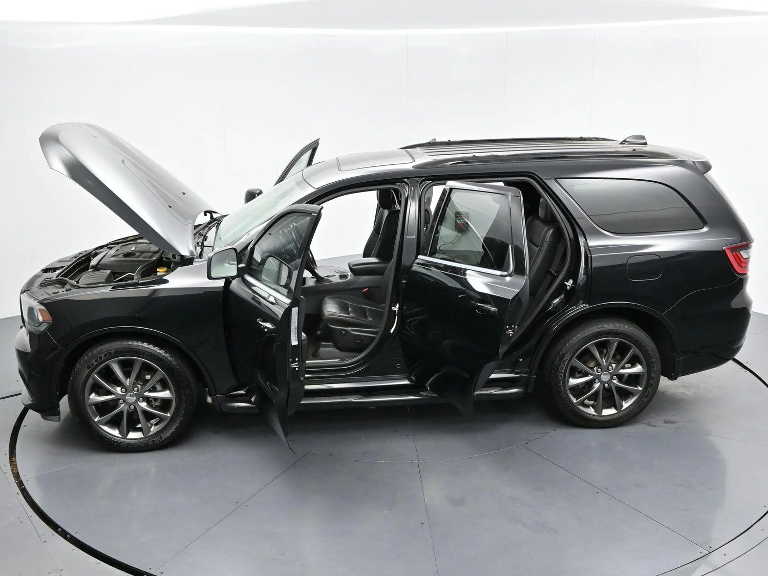 Used 2018 DB Black Clearcoat Dodge GT image 37