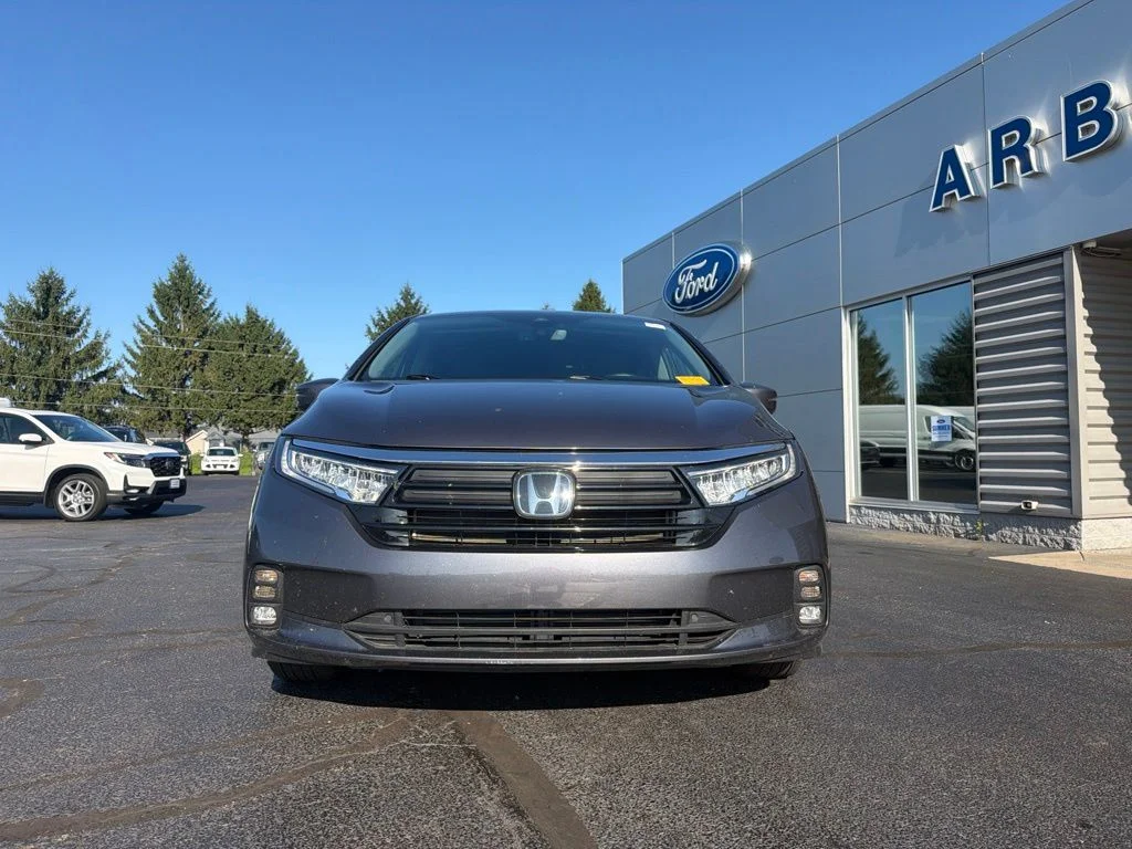 Used 2023 Gray Honda EX-L image 10