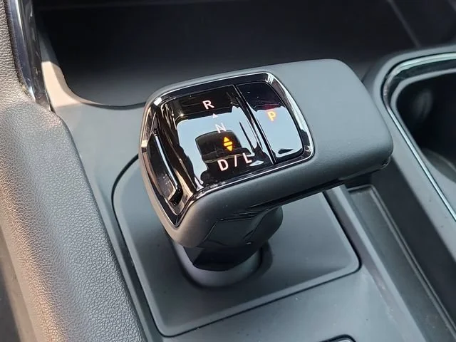 Used 2023 Desert Sand Metallic GMC AT4 image 30