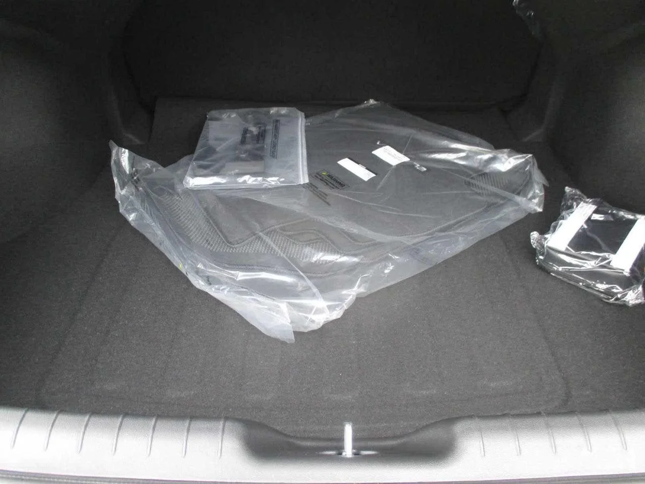 New 2026 Gray Hyundai SEL Sport image 3