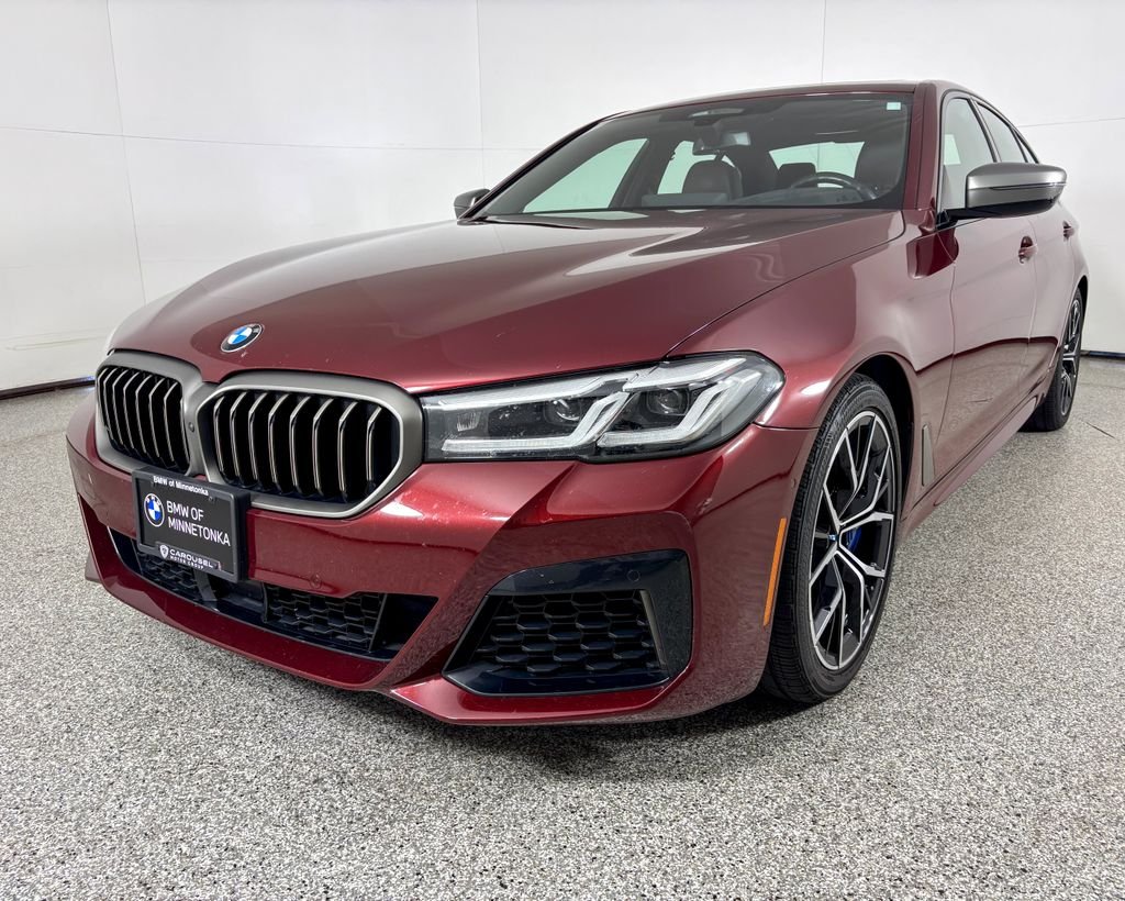 Used 2021 Aventurin Red Metallic BMW M550i xDrive image 5