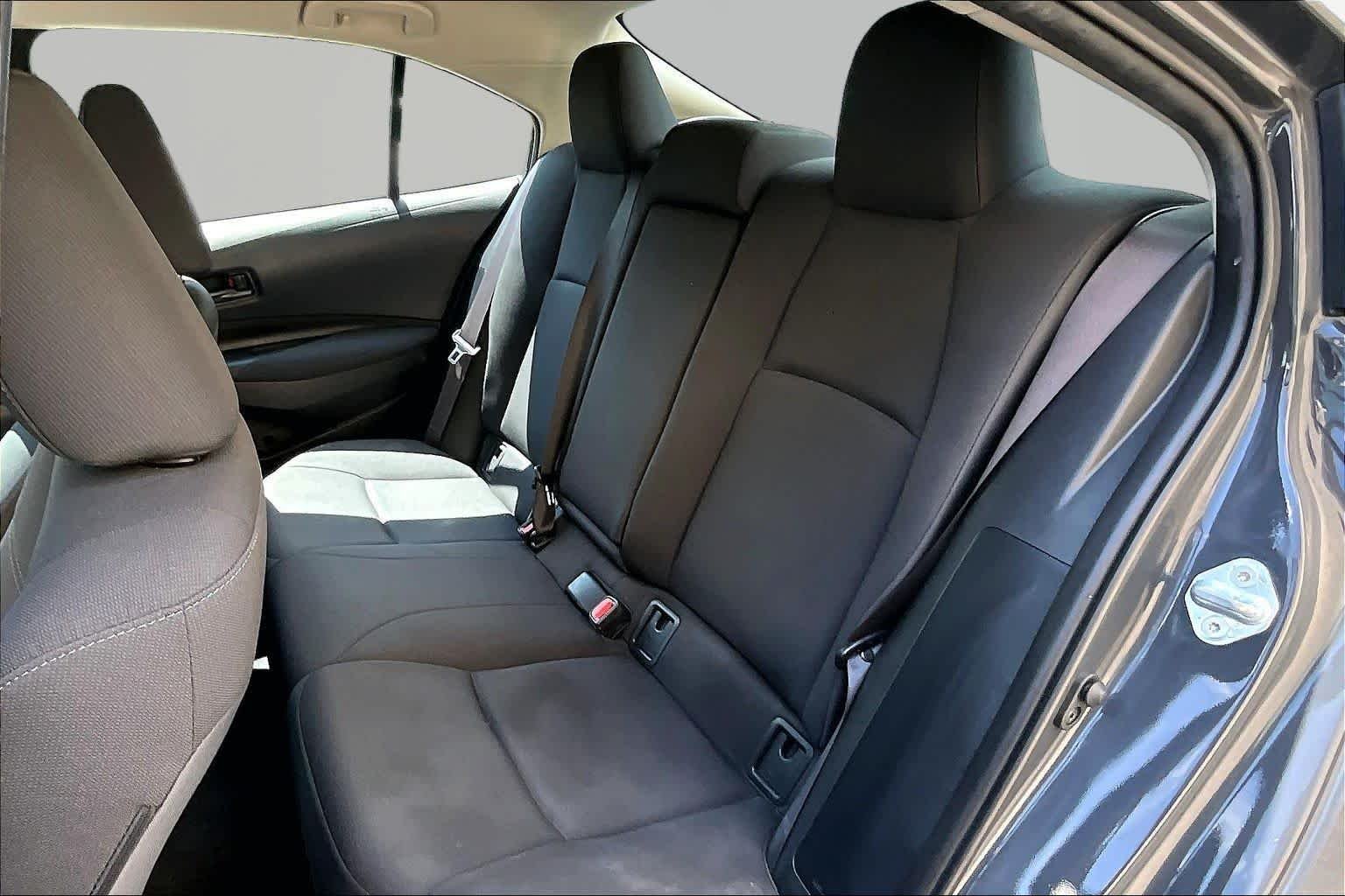Used 2024 Underground Toyota LE image 21