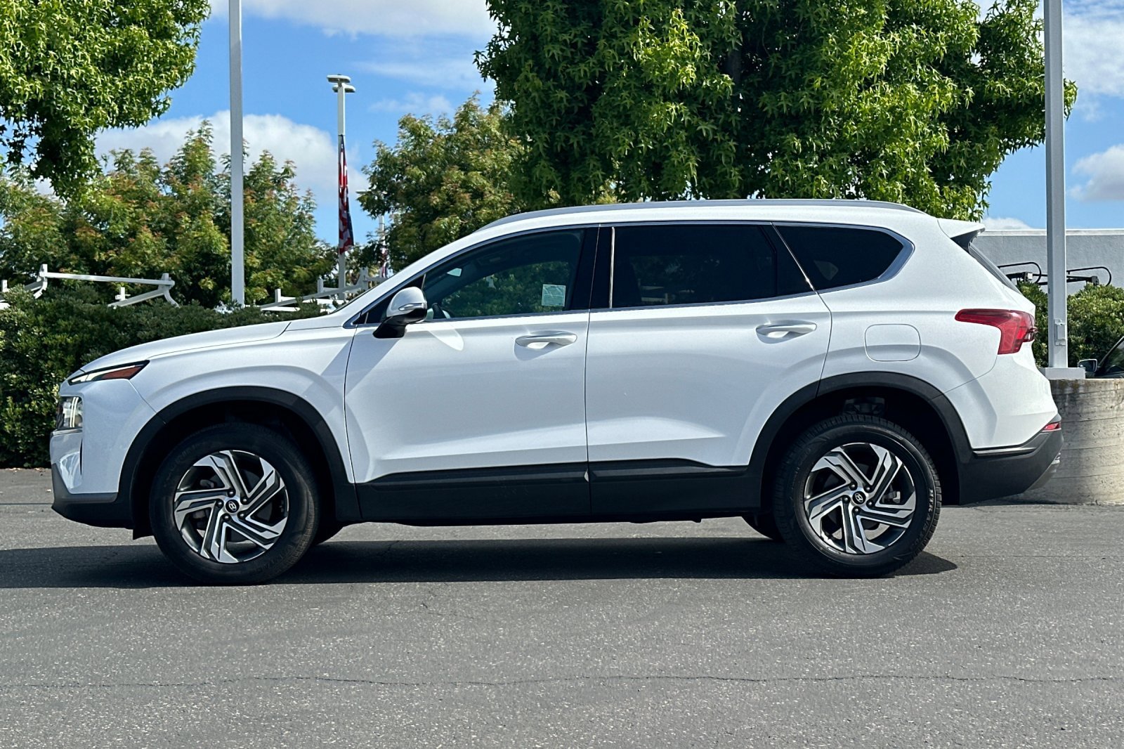 Certified Used 2023 Serenity White Pearl Hyundai SEL image 7