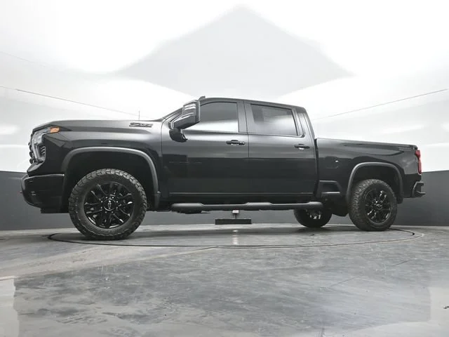 New 2026 Black Chevrolet LT image 21