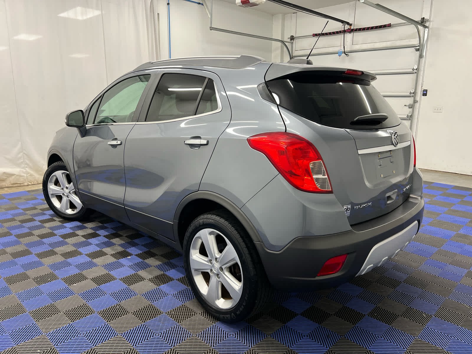 Used 2015 Satin Steel Gray Metallic Buick Convenience image 4