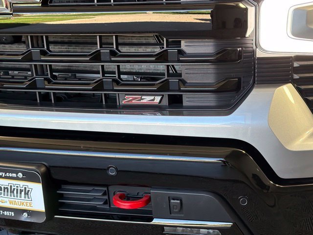 New 2026 Sterling Gray Metallic Chevrolet LT Trail Boss image 3