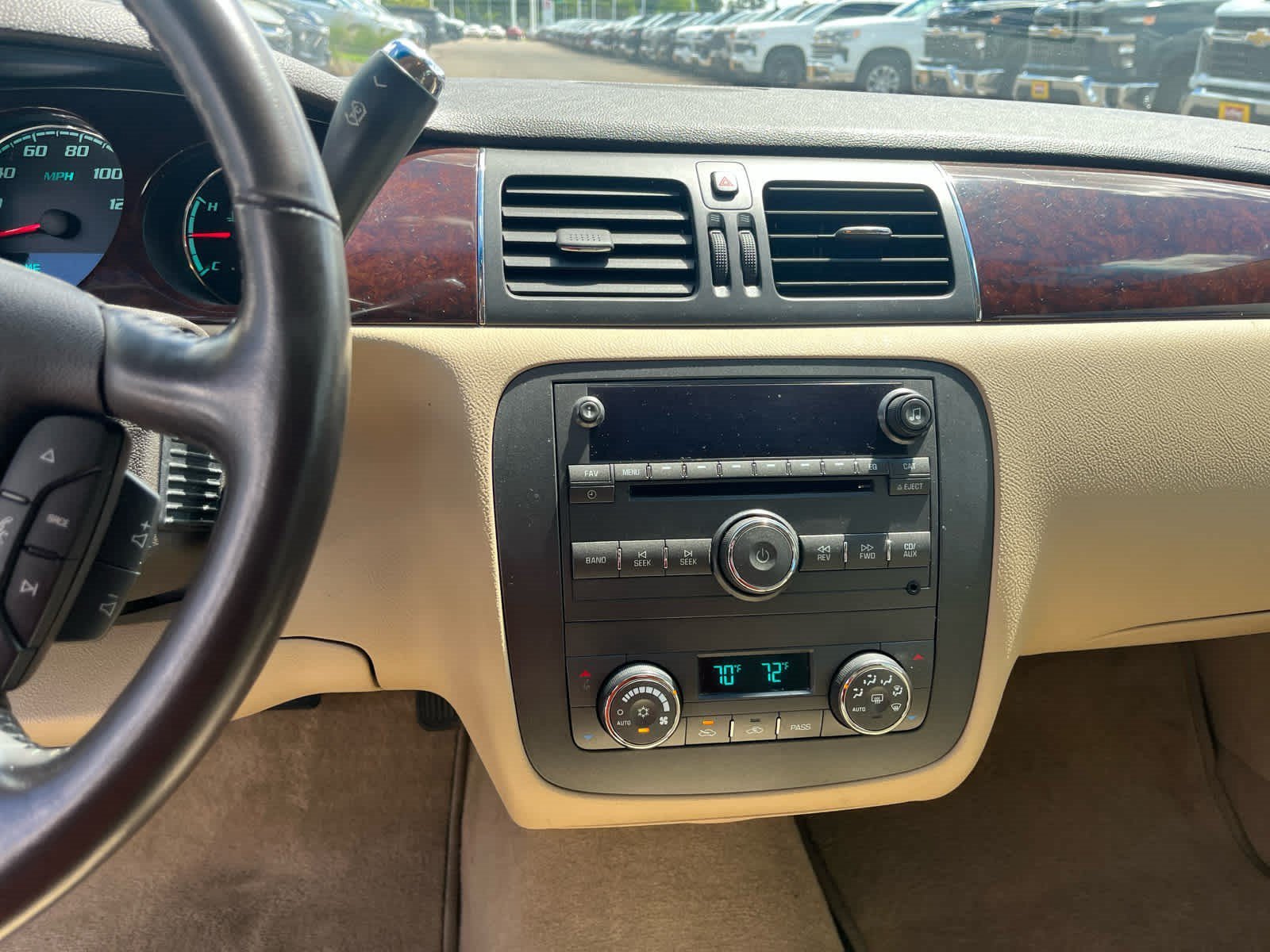 Used 2011 WHITE DIAMOND TRICOAT Buick CXL image 10