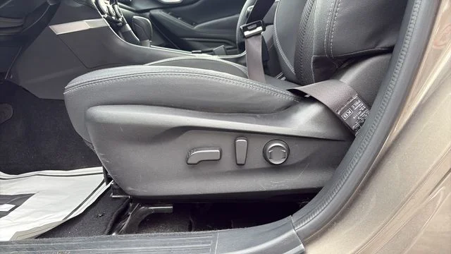 Used 2020 Brown Subaru Premium image 16
