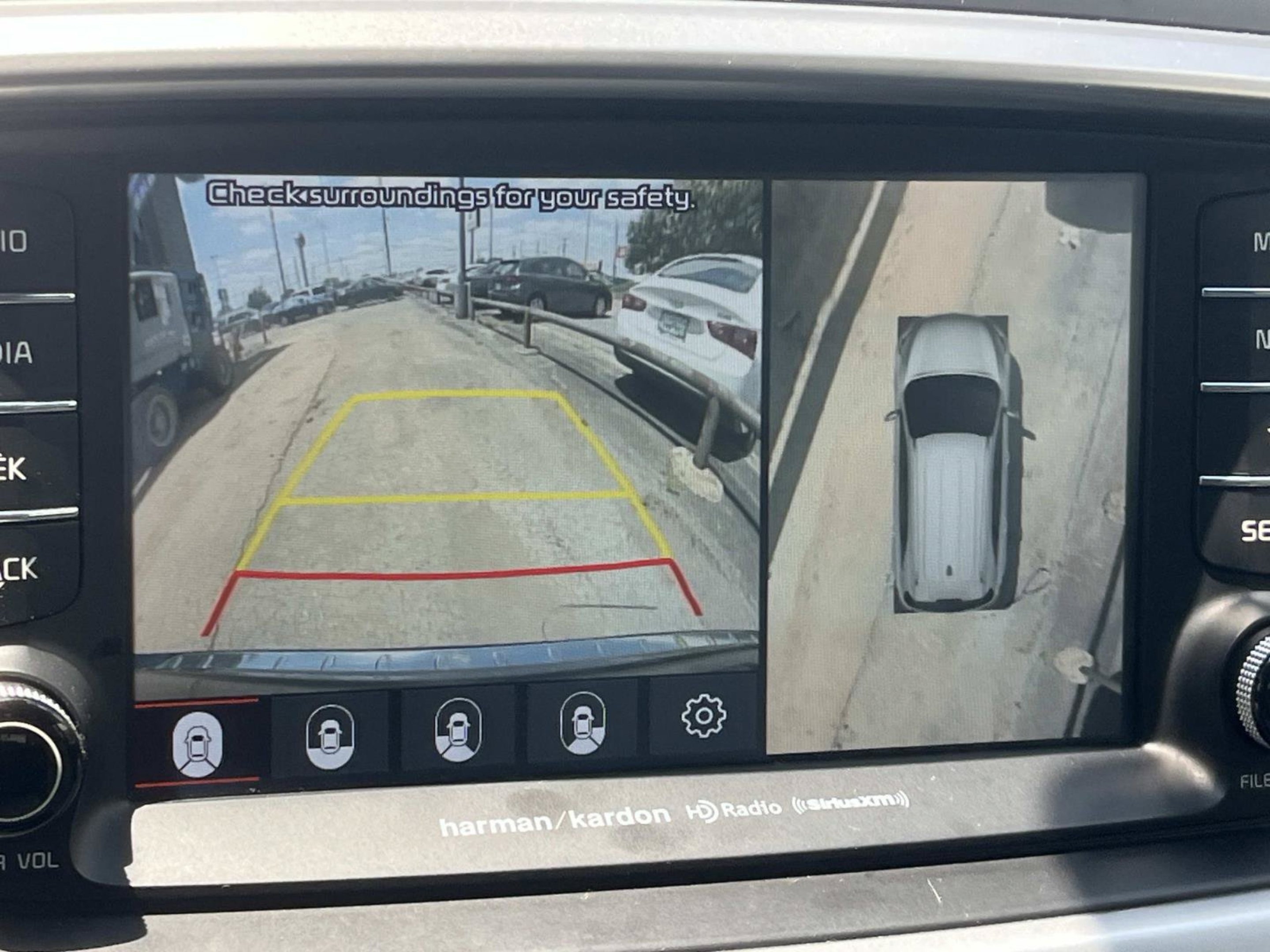 Used 2020 Imperial Blue Kia SX V6 image 46