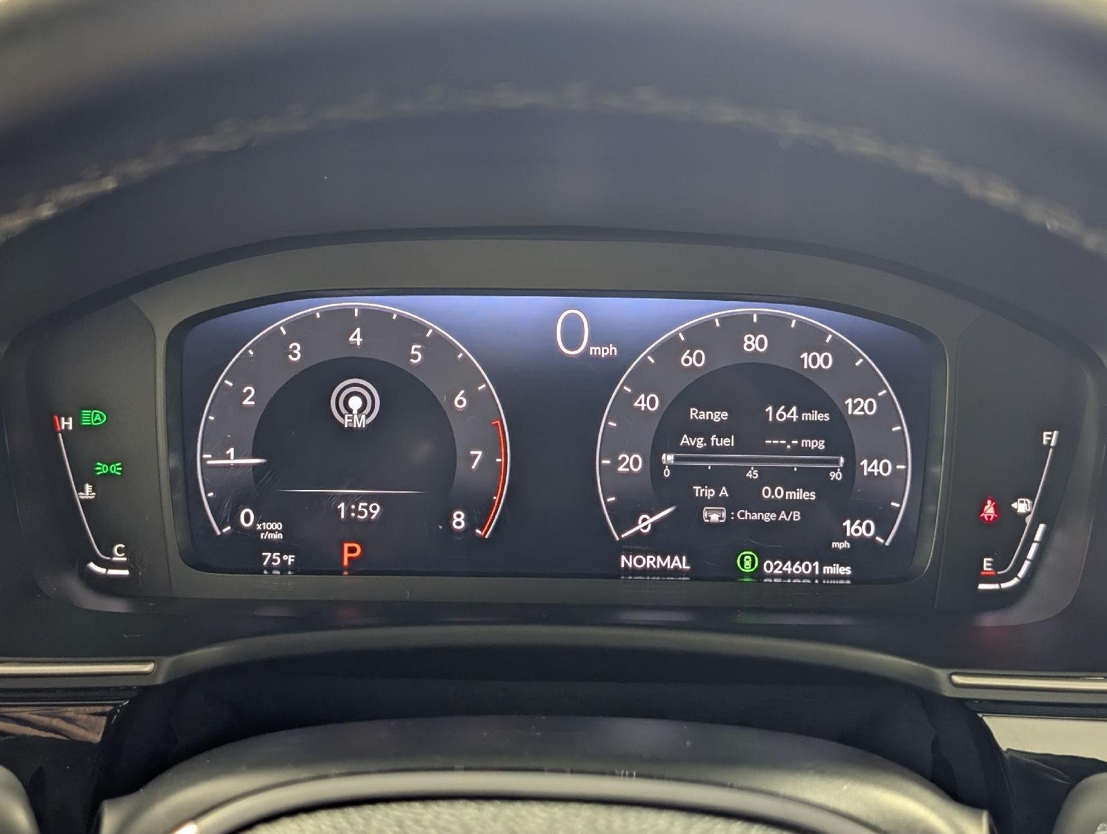 Used 2022 Meteorite Gray Metallic Honda Sport Touring image 19
