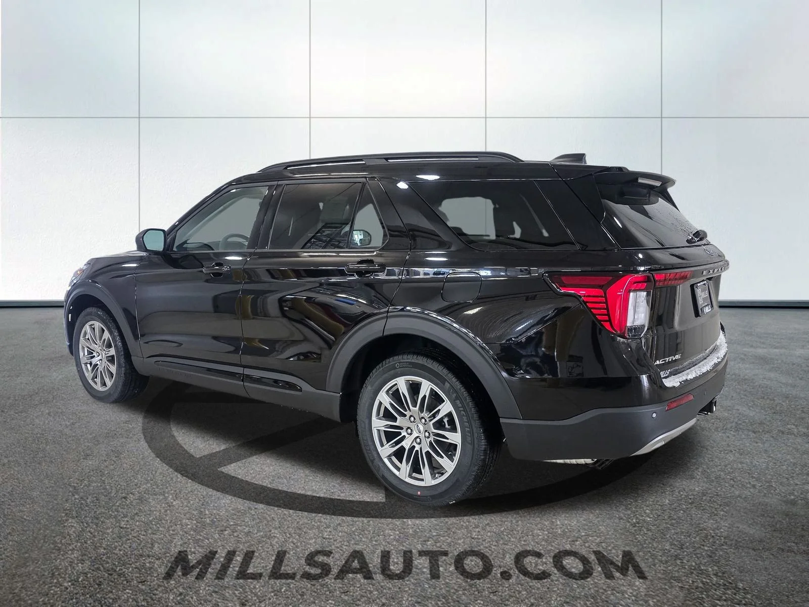 New 2026 Agate Black Metallic Ford Active image 4