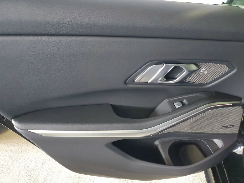 New 2026 Black Sapphire Metallic BMW M340i image 9