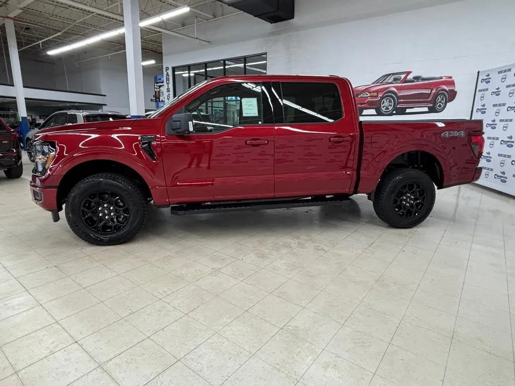 New 2026 Ruby Red Metallic Tinted Clearcoat Ford XLT image 4