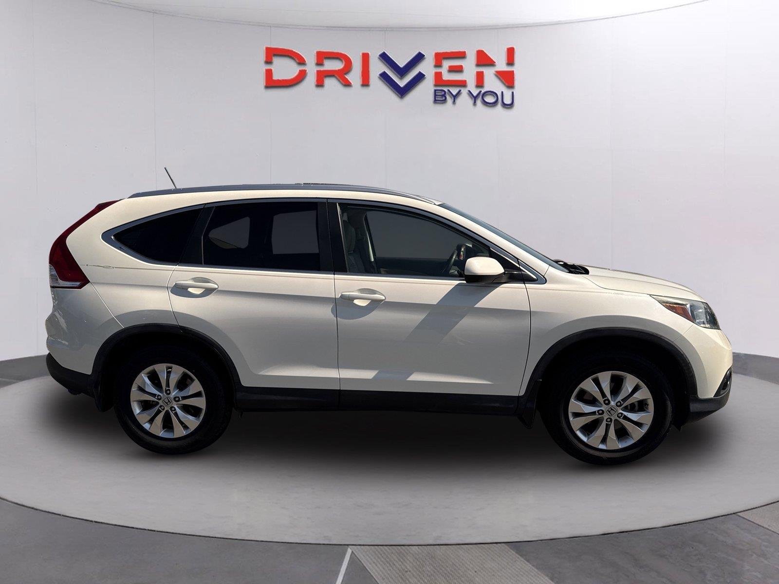 Used 2014 White Diamond Pearl Honda EX-L image 3