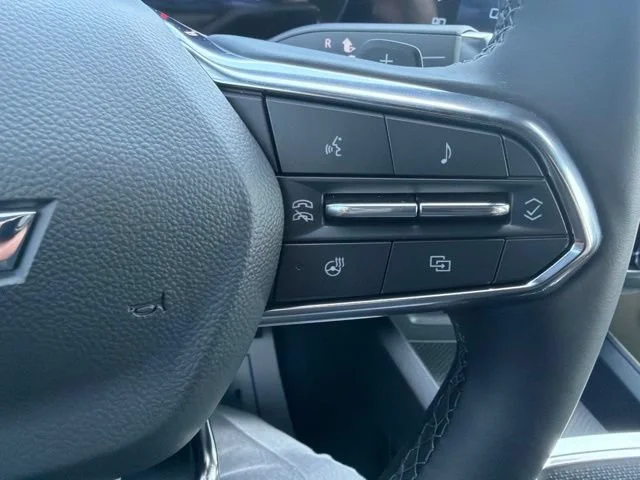 New 2027 Sterling Gray Metallic Chevrolet LT image 30