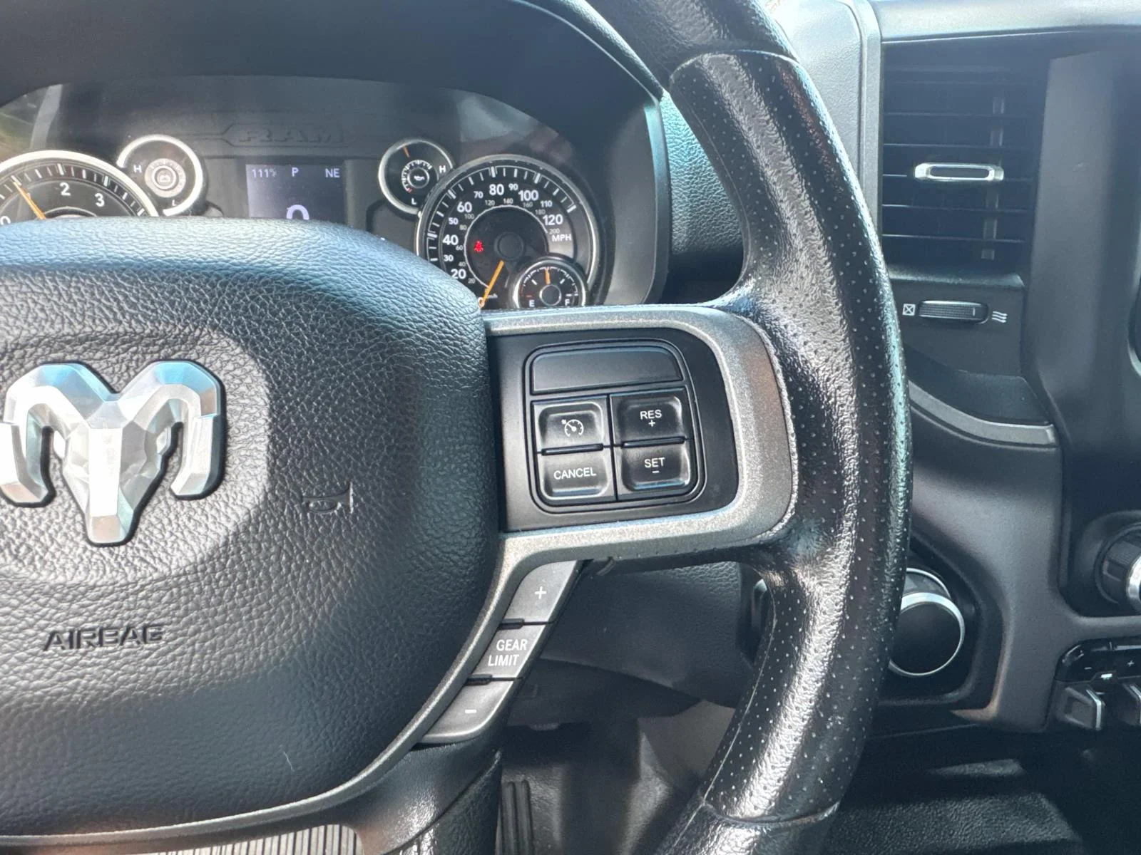 2022 RAM Ram 2500 Pickup Tradesman - Photo 23