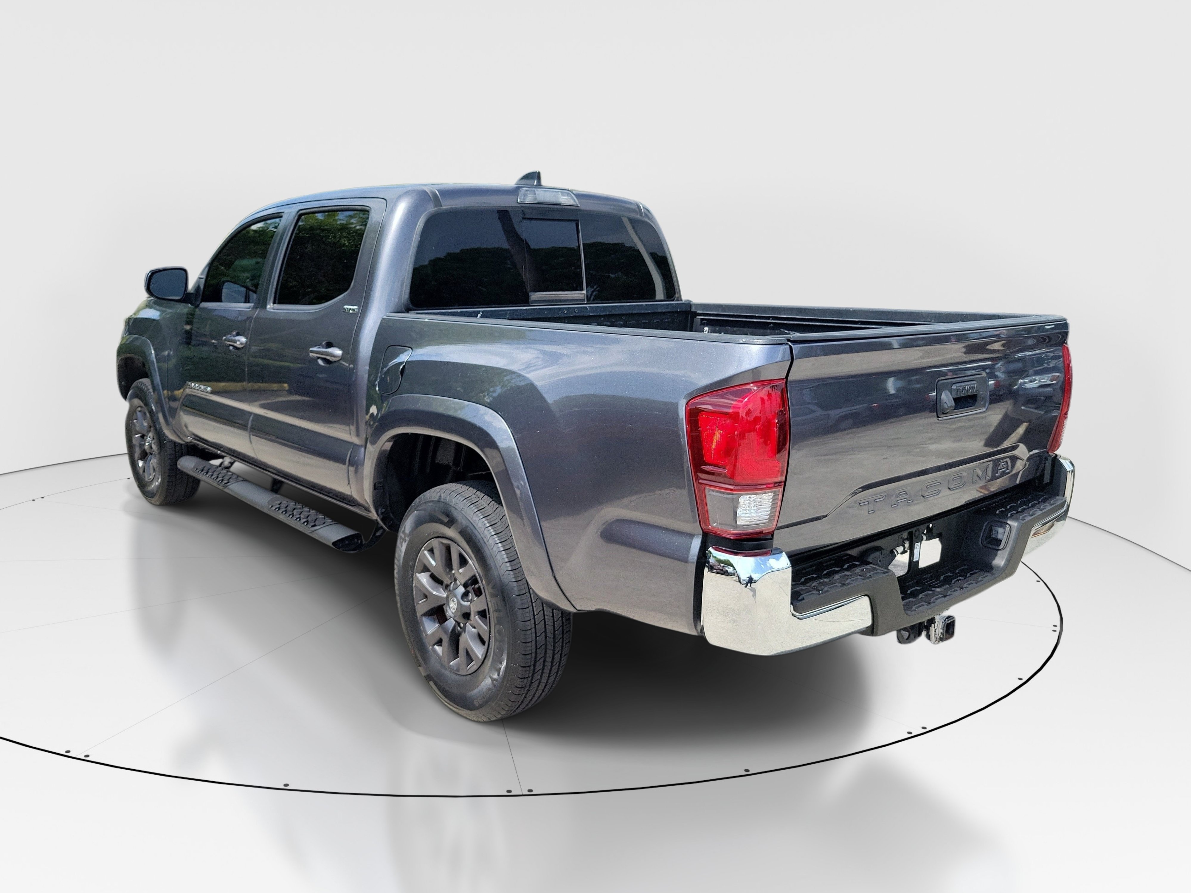 Used 2021 Magnetic Gray Metallic Toyota SR5 image 4