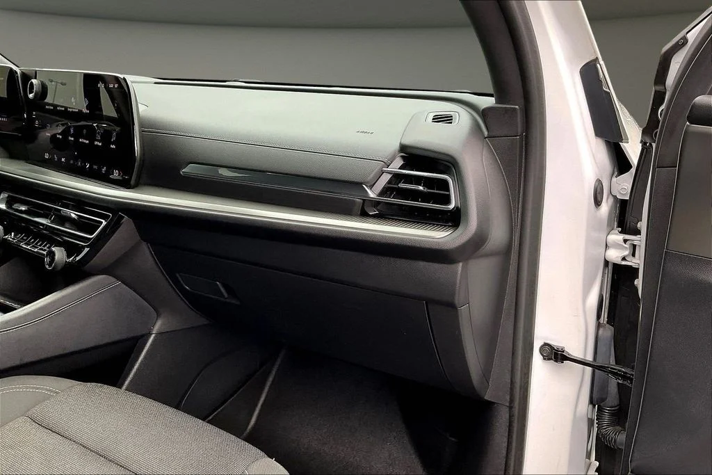 Used 2024 Beige Chevrolet LT image 29