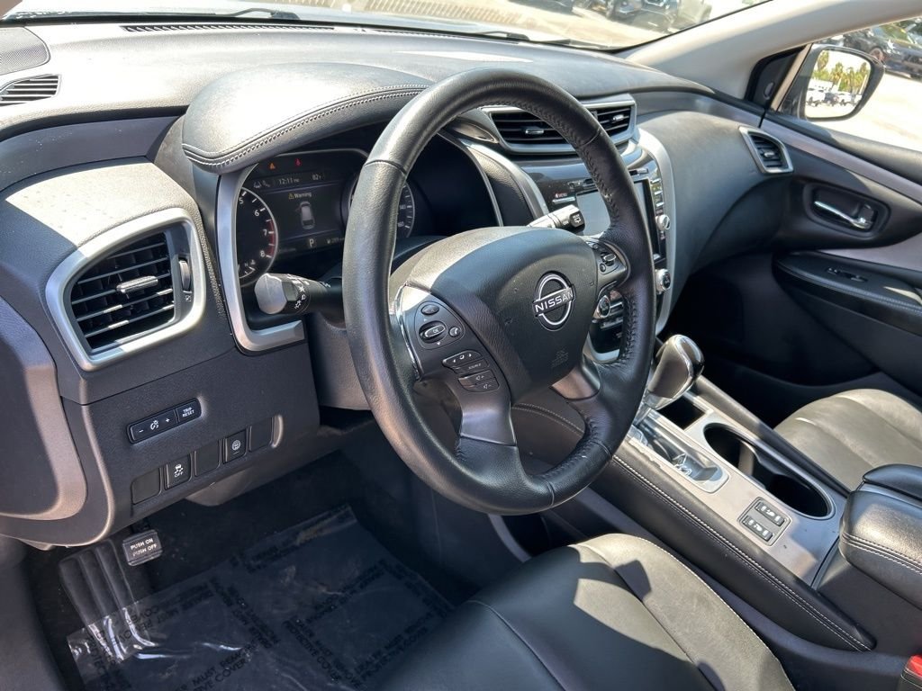 Used 2023 Gray Nissan SV image 23