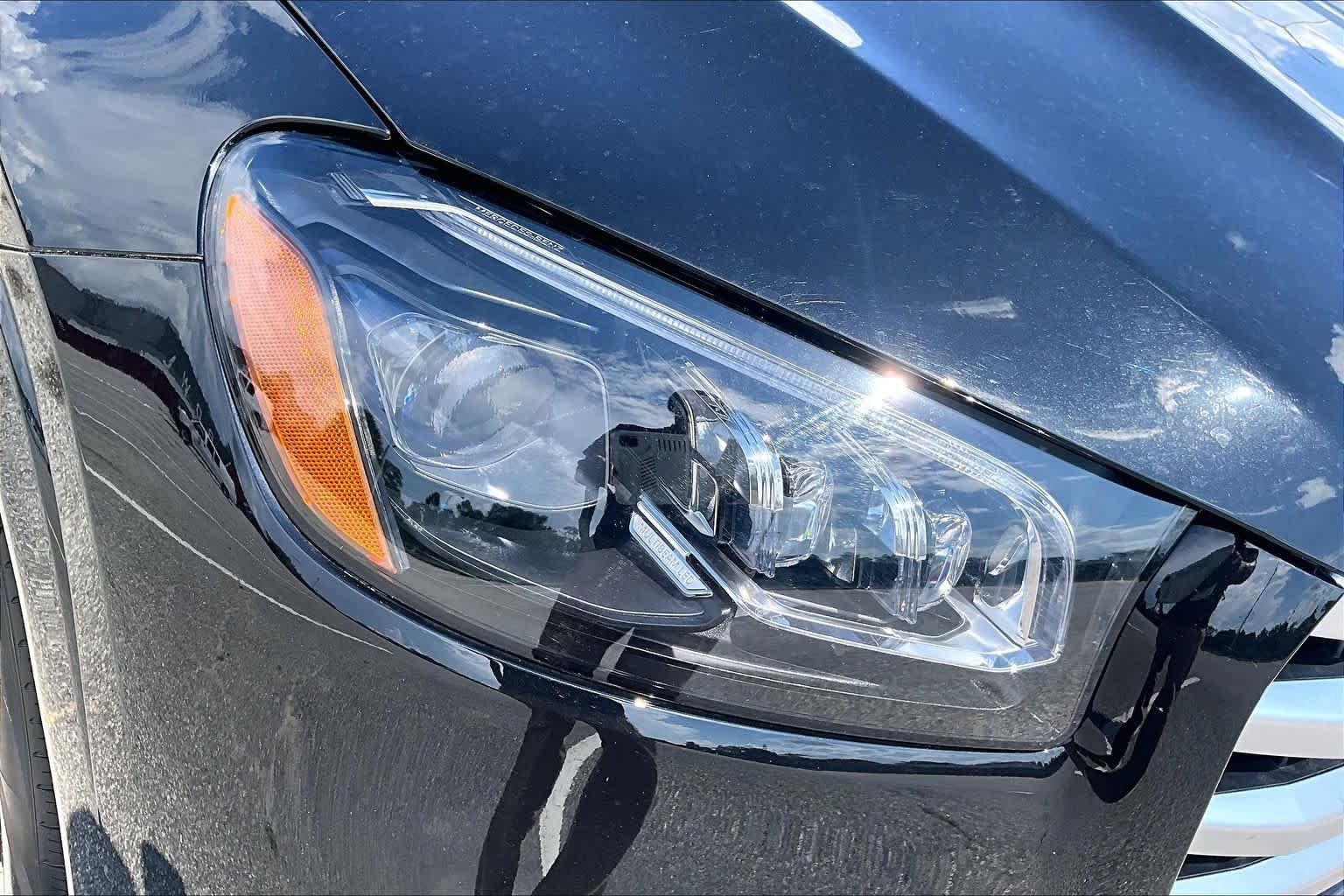 Used 2025 Obsidian Black Metallic Mercedes-Benz GLS 450 image 28