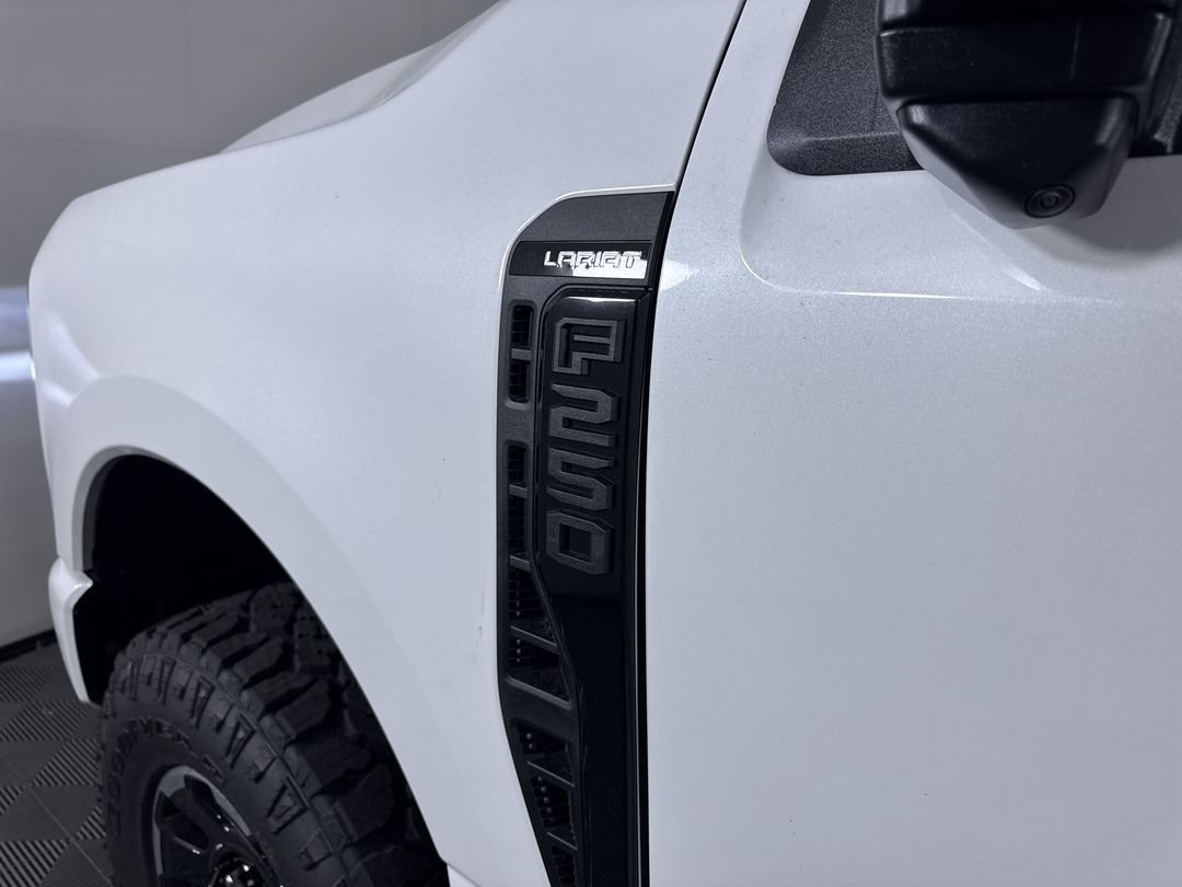 New 2026 Star White Metallic Tri-Coat Ford Lariat image 27