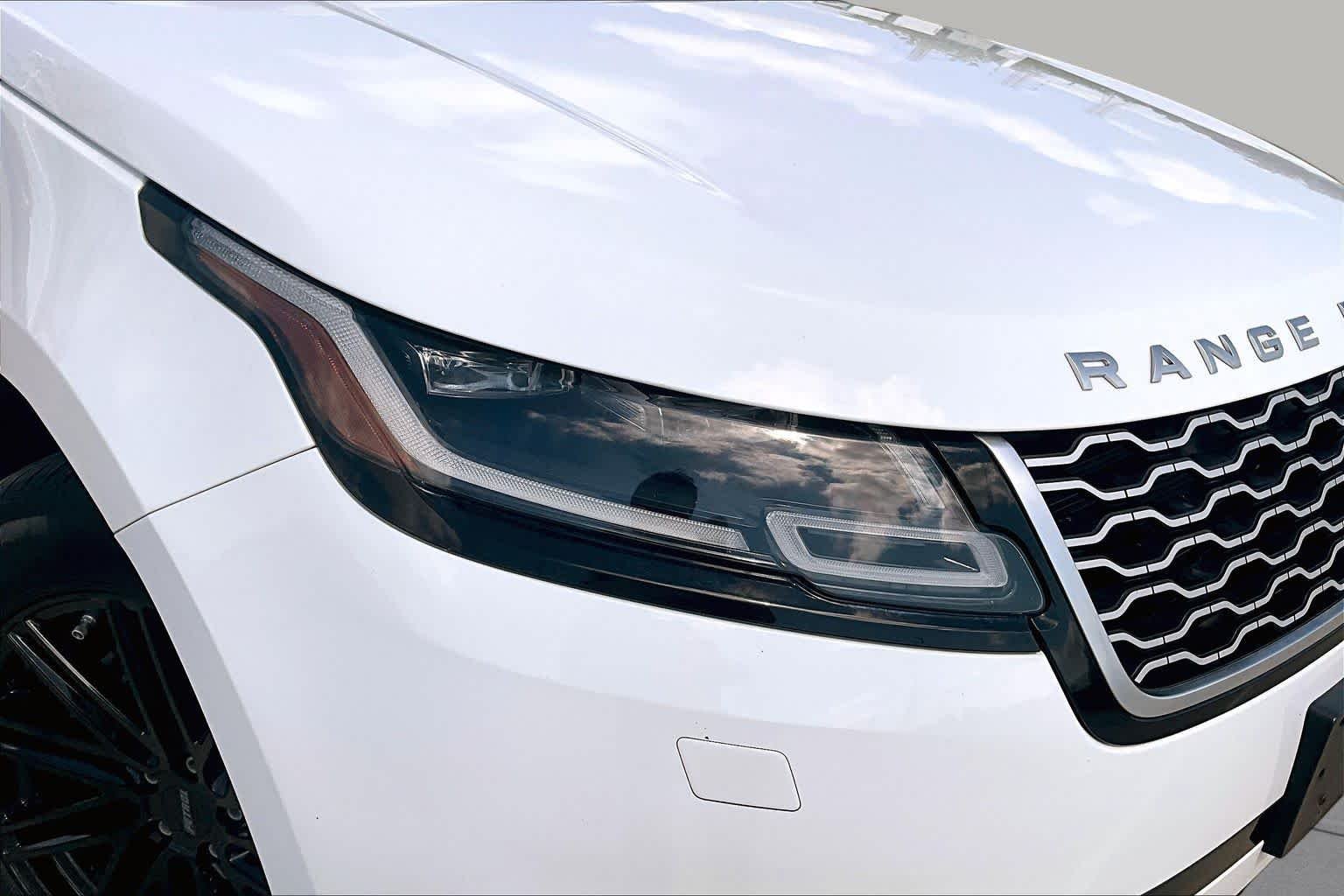 Used 2020 Fuji White Land Rover S image 26