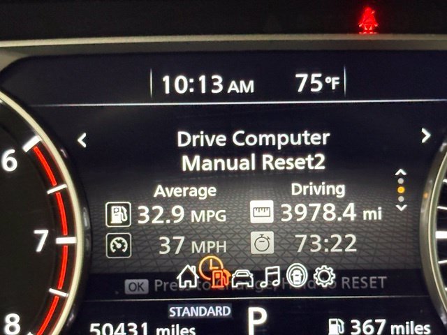 Used 2024 Gray Nissan S image 28