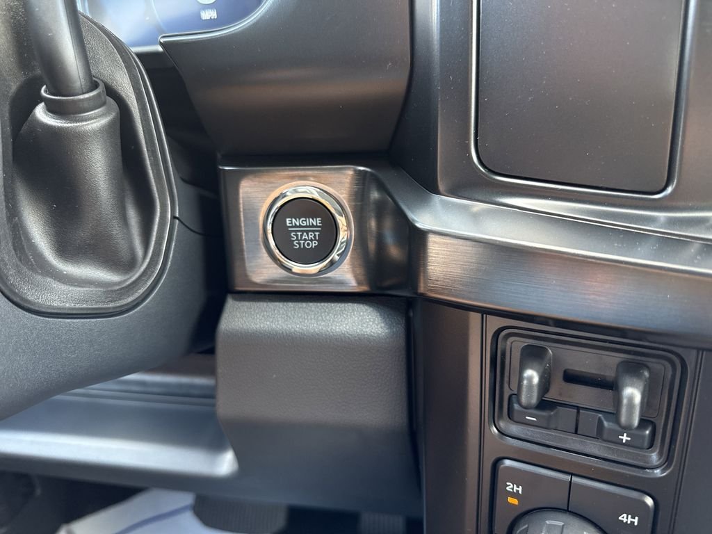 New 2026 Agate Black Metallic Ford F-350® Lariat® image 25