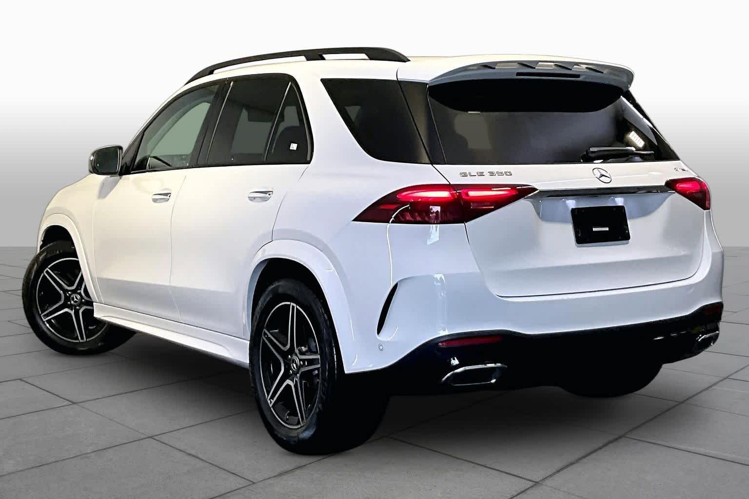 Certified Used 2026 Polar White Mercedes-Benz GLE 350 image 12