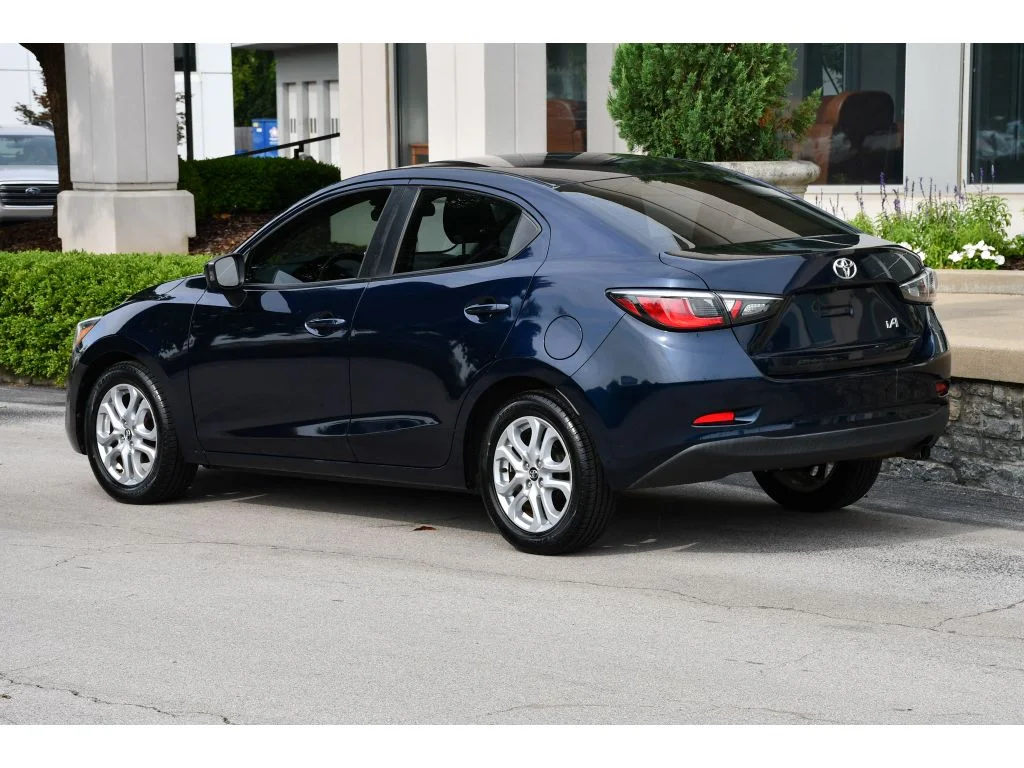 Used 2017 Abyss Toyota Base image 6