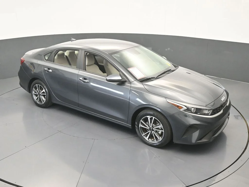 Used 2023 Gravity Gray Kia LXS image 43