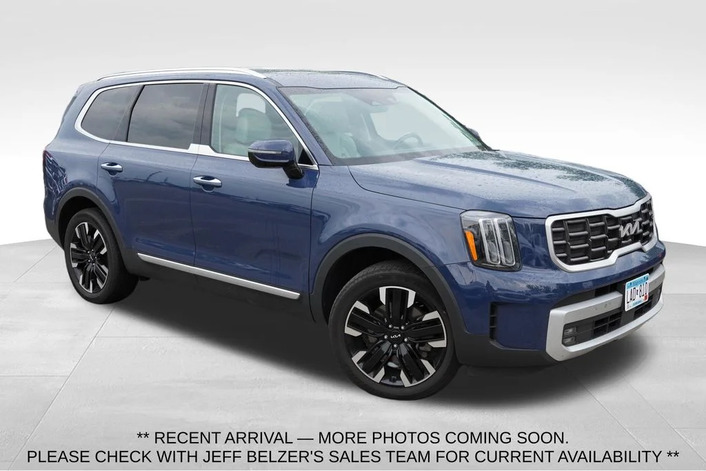 Used 2024 Midnight Lake Blue Kia SX image 1
