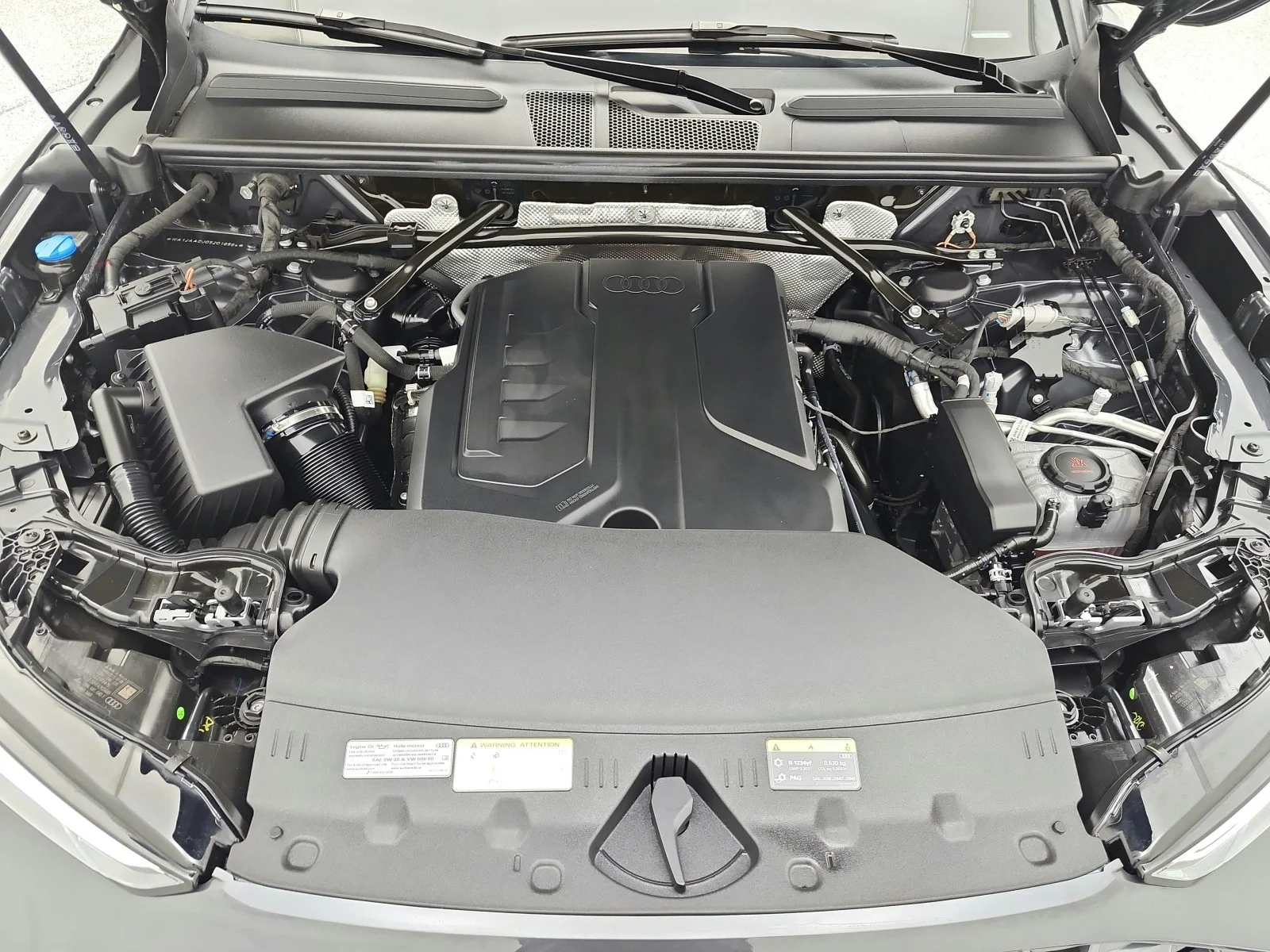 Used 2025 Tambora Gray Metallic Audi Premium Plus image 17