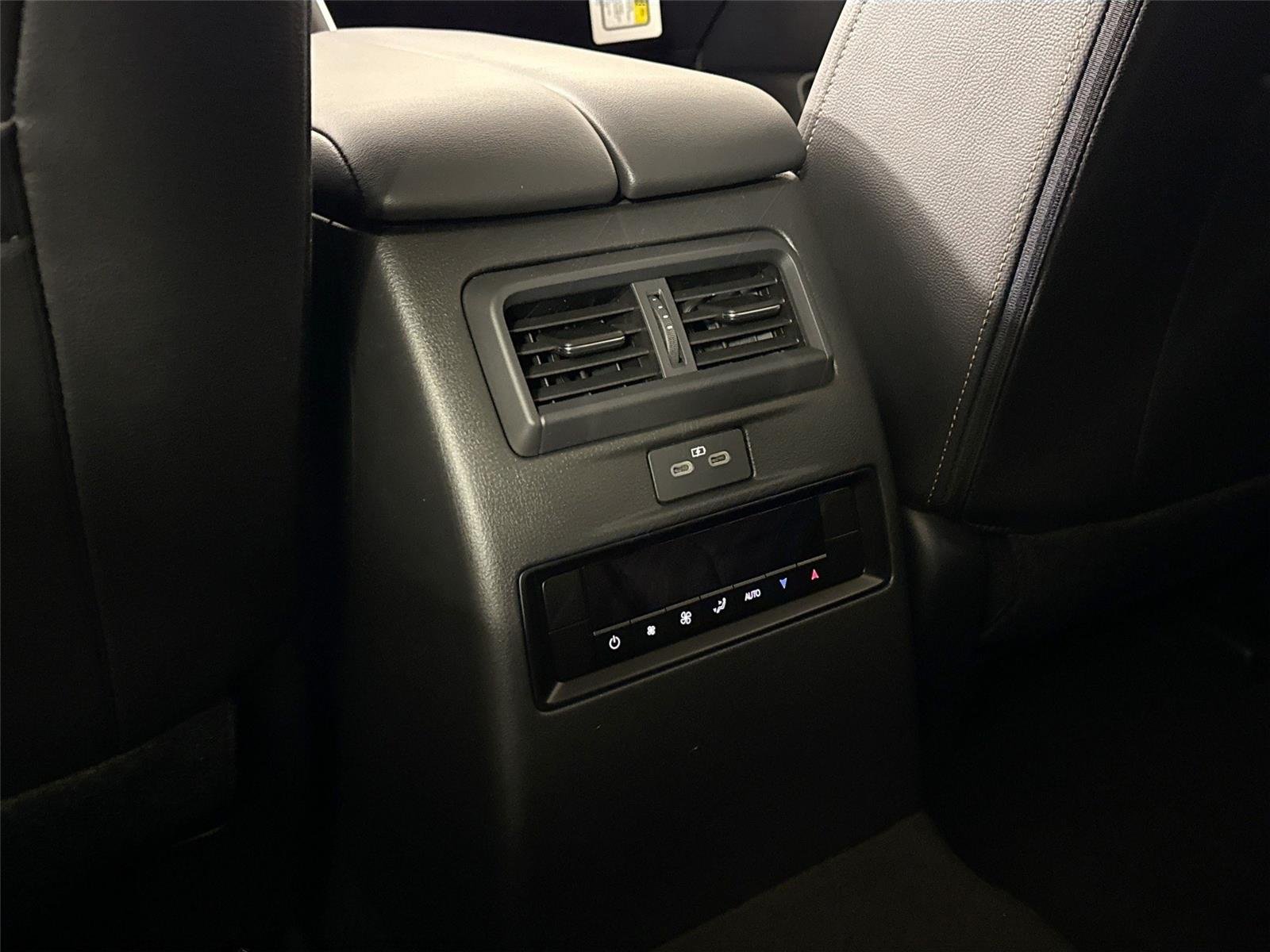 New 2026 Zircon Sand Metallic Mazda SC AWD image 32