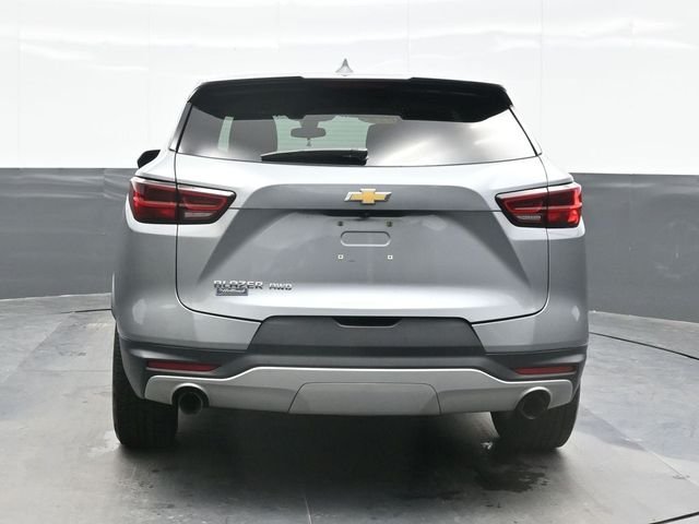 Used 2024 Gray Chevrolet LT image 2