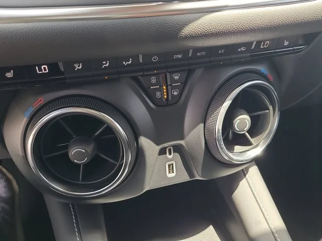 New 2026 Summit White Chevrolet 2LT image 31