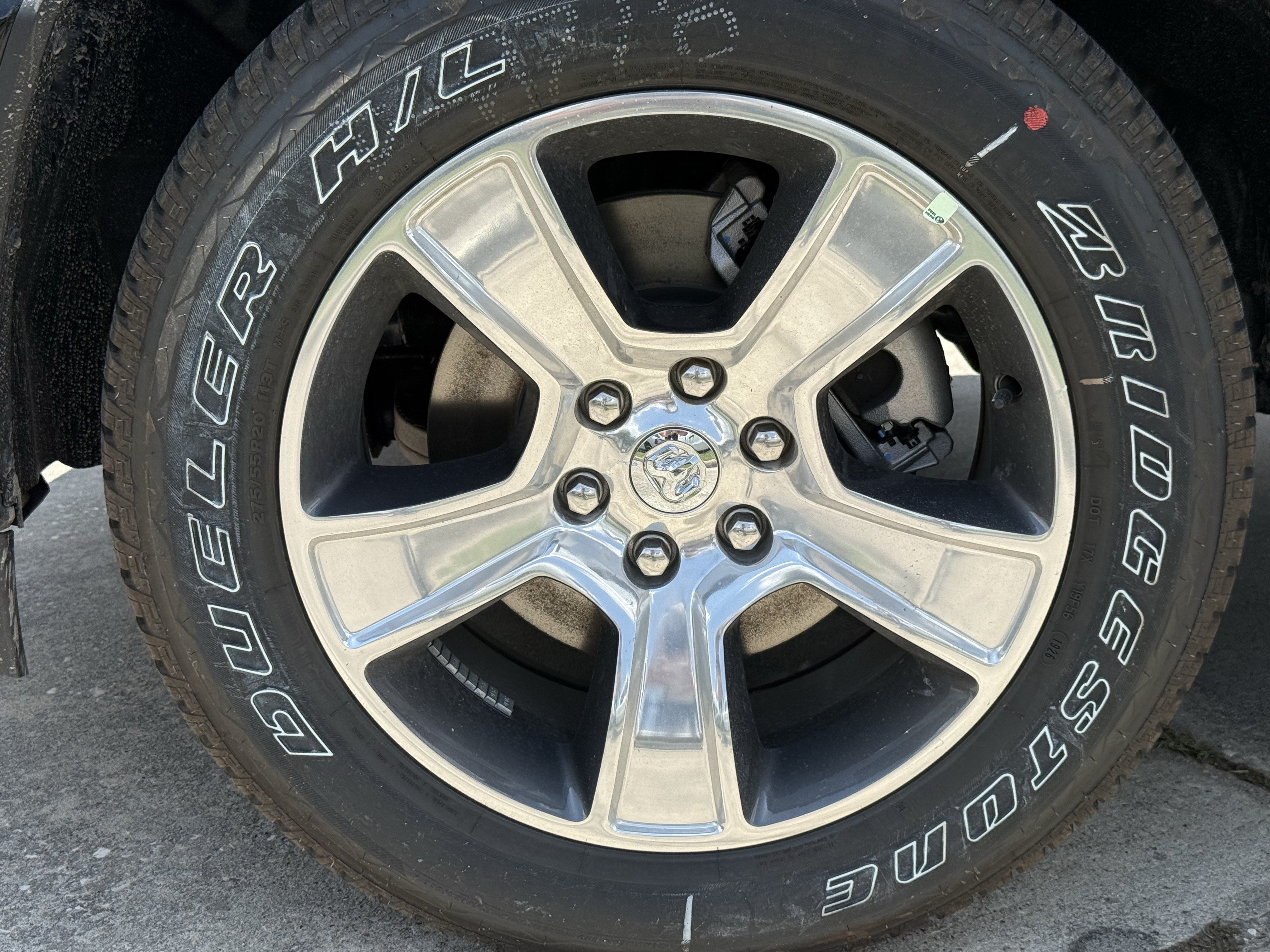 New 2026 Diamond Black Crystal Pearl-Coat Exterior Paint RAM Express image 8