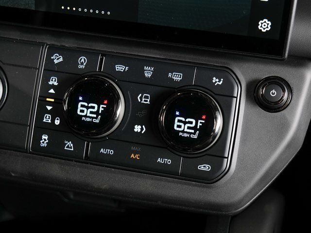 New 2026  Land Rover  image 14