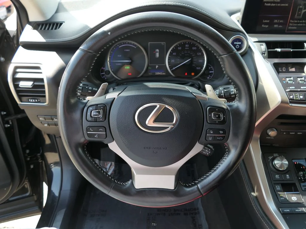 Used 2020 Caviar Lexus 300h image 17