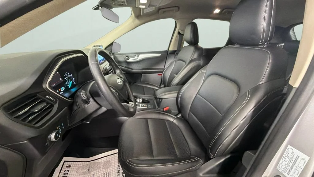 Used 2020 Silver Ford SEL image 17