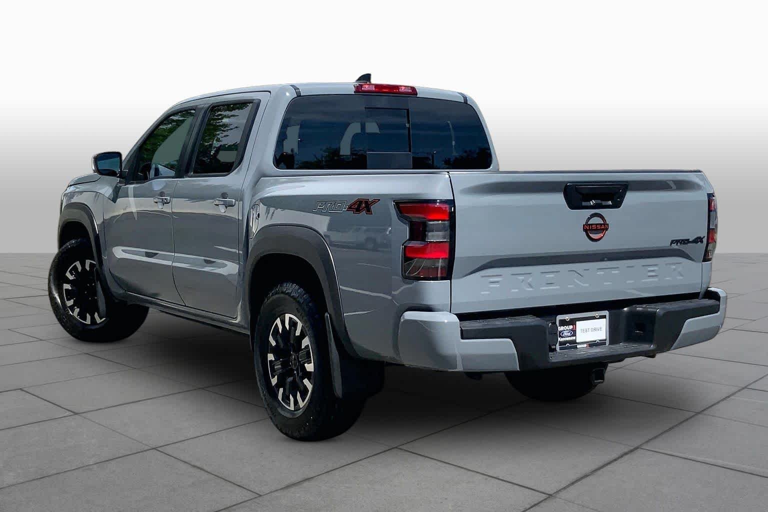 Used 2024 Boulder Gray Pearl Nissan PRO-4X image 12
