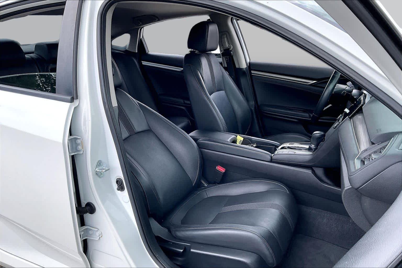 Used 2021 Platinum White Pearl Honda EX-L image 9