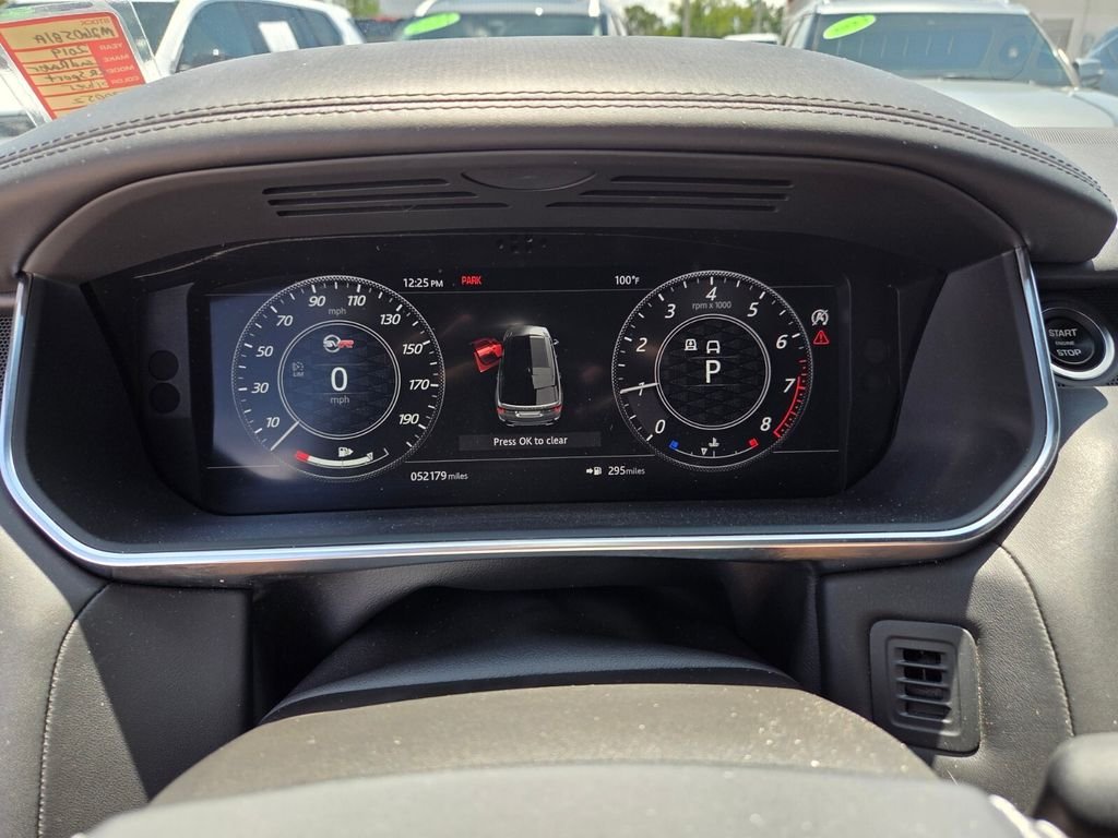 Used 2019 Gray Land Rover SVR image 32
