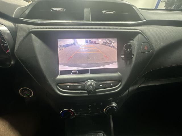 Used 2022 Summit White Chevrolet RS image 29
