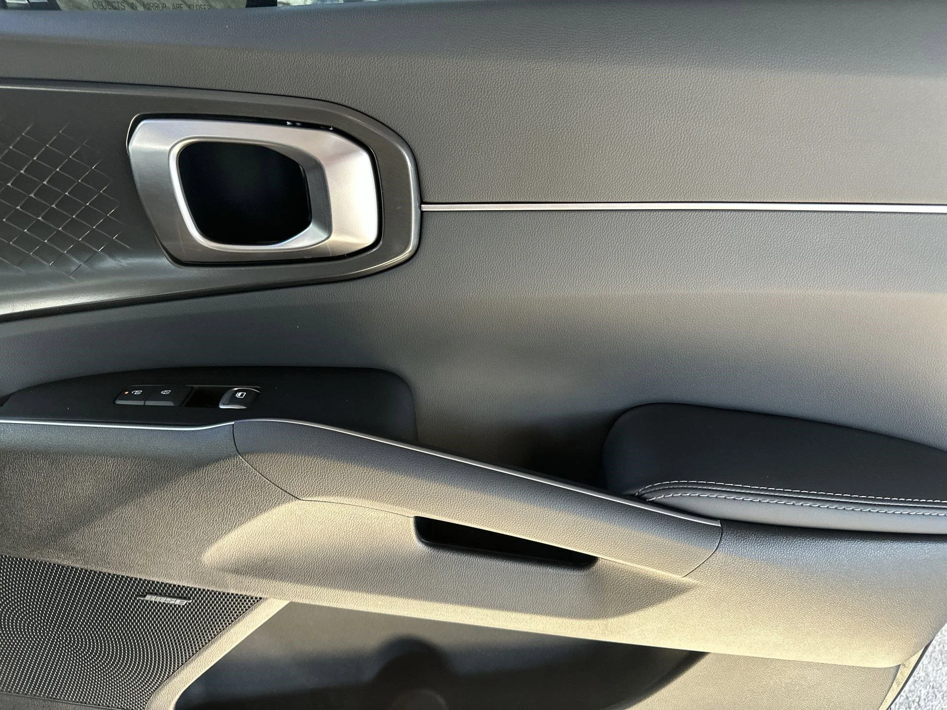New 2026 Glacial White Pearl Kia EX image 29