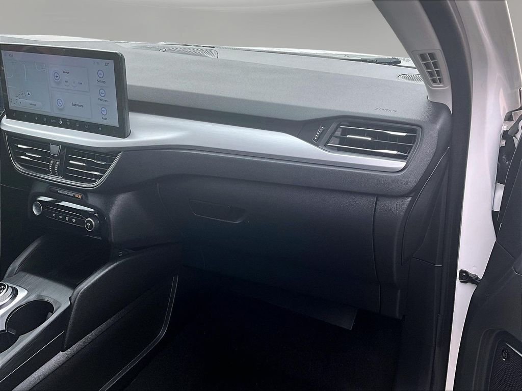 Used 2023 White Ford Platinum image 29
