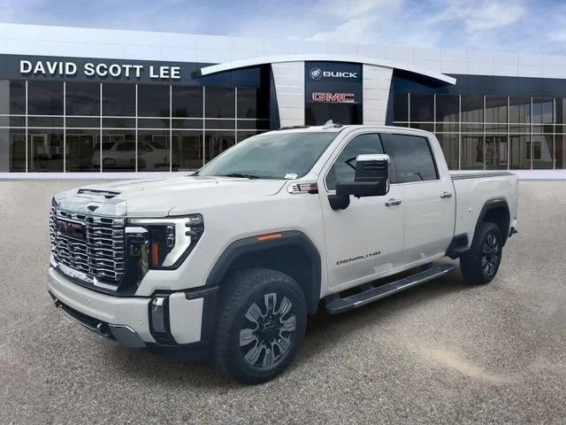 Used 2024 White Frost Tricoat GMC Denali image 2