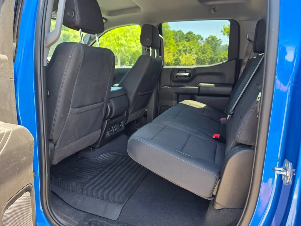 Used 2025 Riptide Blue Metallic Chevrolet Custom image 30