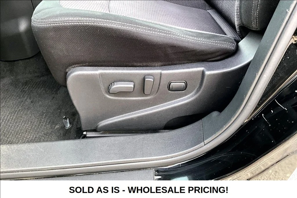 Used 2013 Black Nissan SV image 39