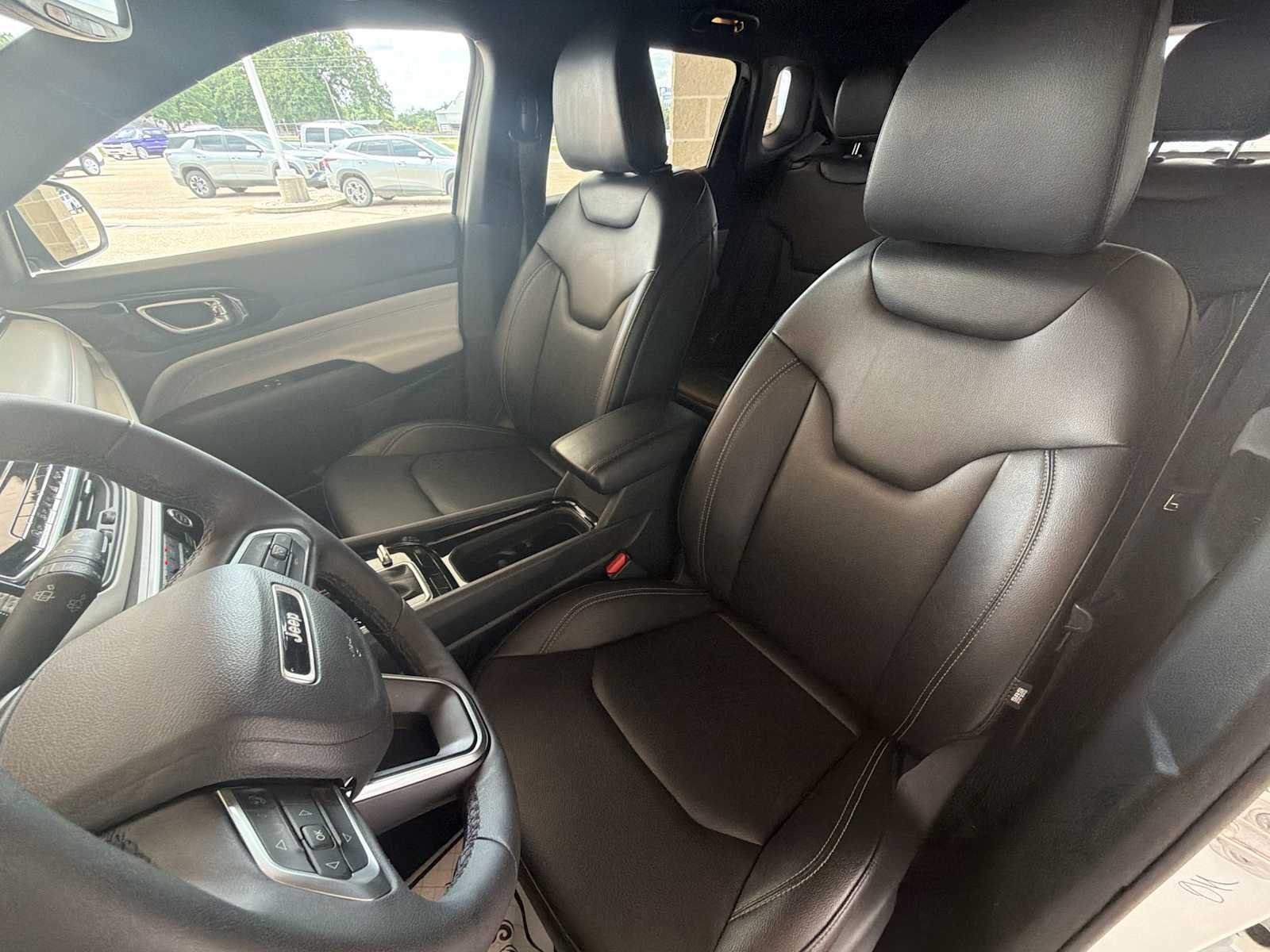Used 2025 Bright White Clearcoat Jeep Limited image 19